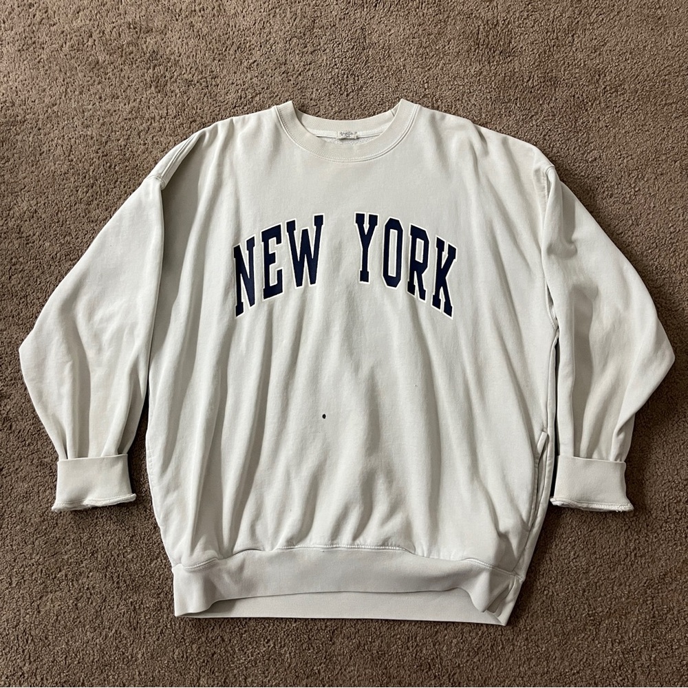 Brandy Melville Crewneck